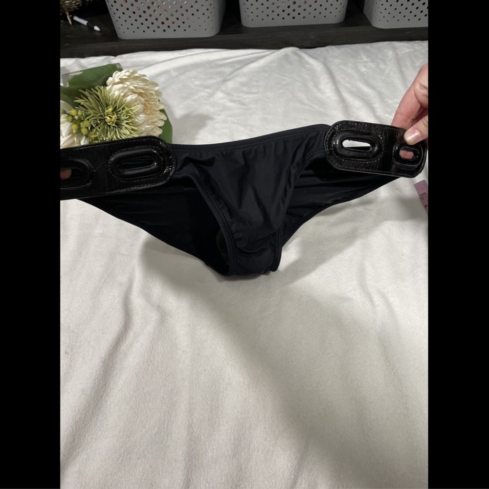 NEW Despi Panel Destail Cutout bikini bottom in‎ Black [SZ Small ] - Picture 6 of 12
